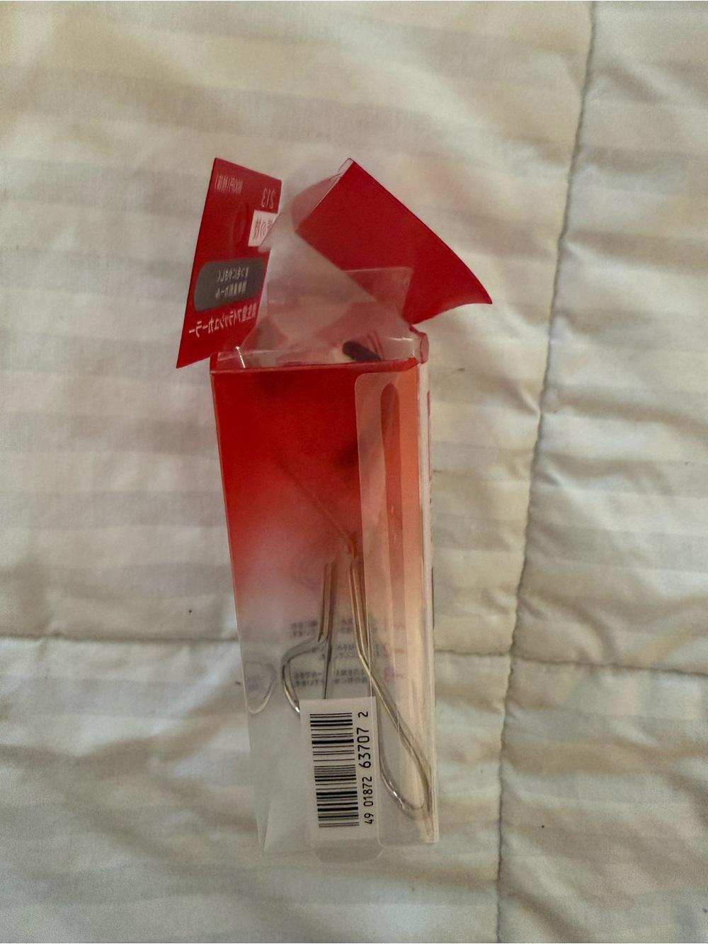 Like Shiseido Eyelash Curler #213. - Picture 7 of 8